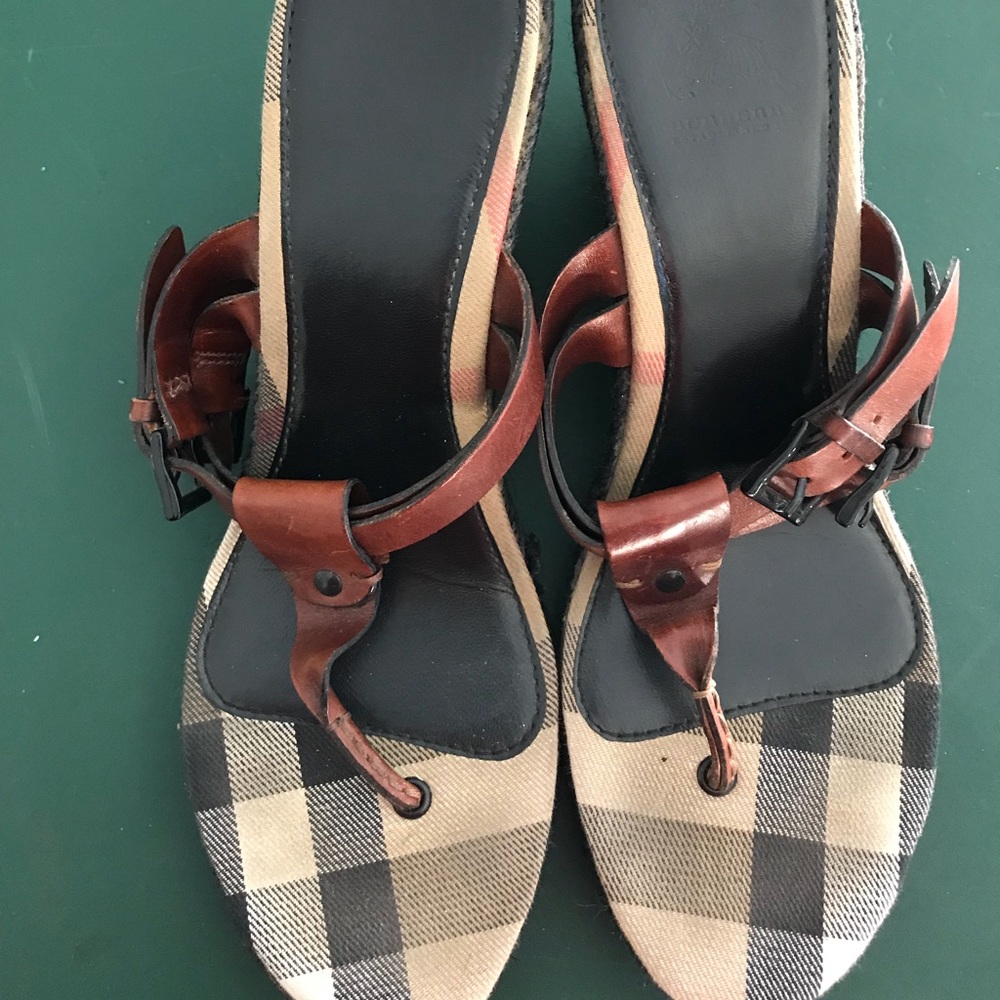 Burberry sandals